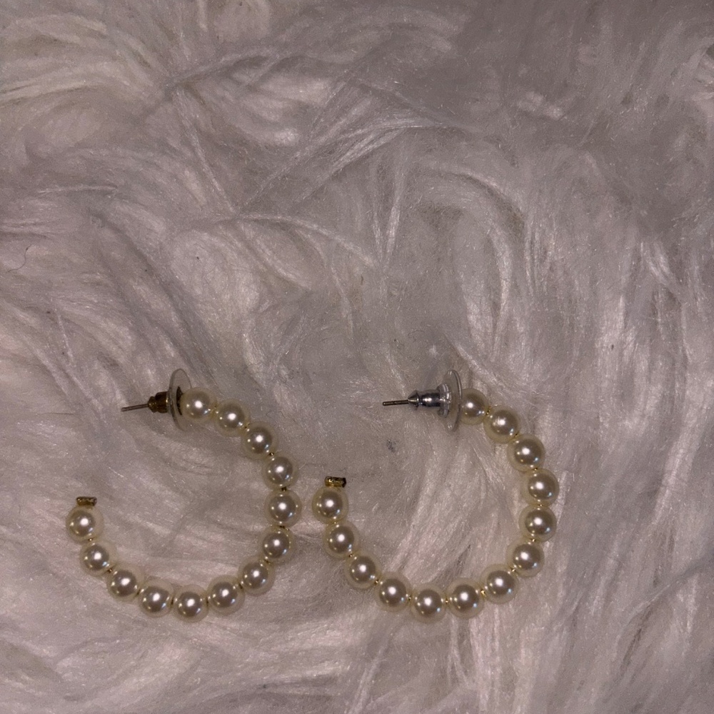 earrings - Picture 7 of 15